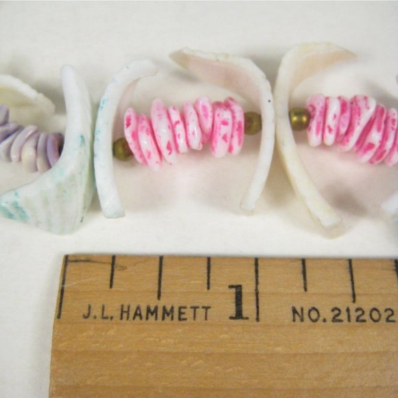 Dyed Shell Chip Beaded Necklace 17 inch Vintage 1970 1980 Strand Beach Ocean - Picture 3 of 8